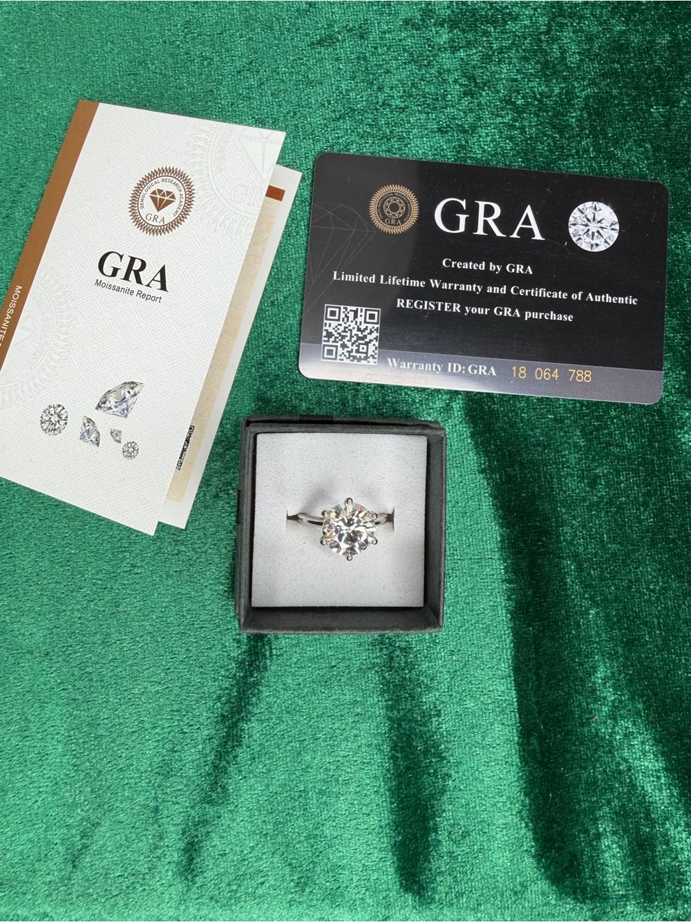 💍🌹Stunning 4K Moissanite Diamond 14K Gold-Plated Ring – Brand New Arrivals!💍🌹